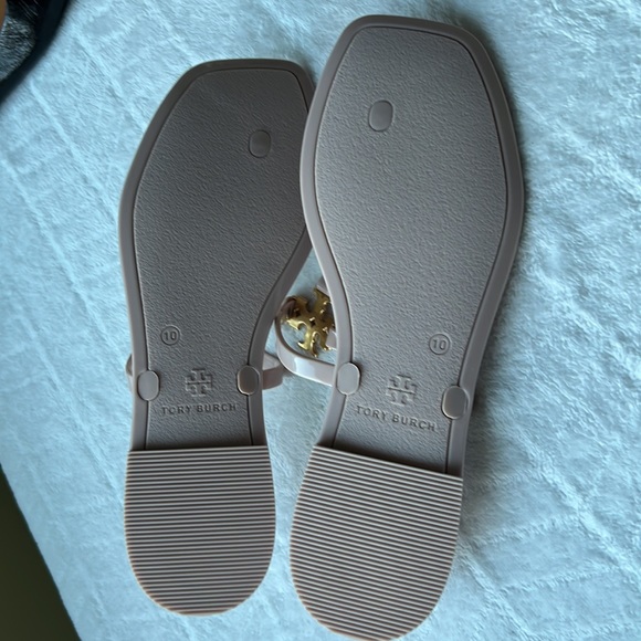 Tory Burch Roxanne Jelly Sandals - Picture 11 of 16